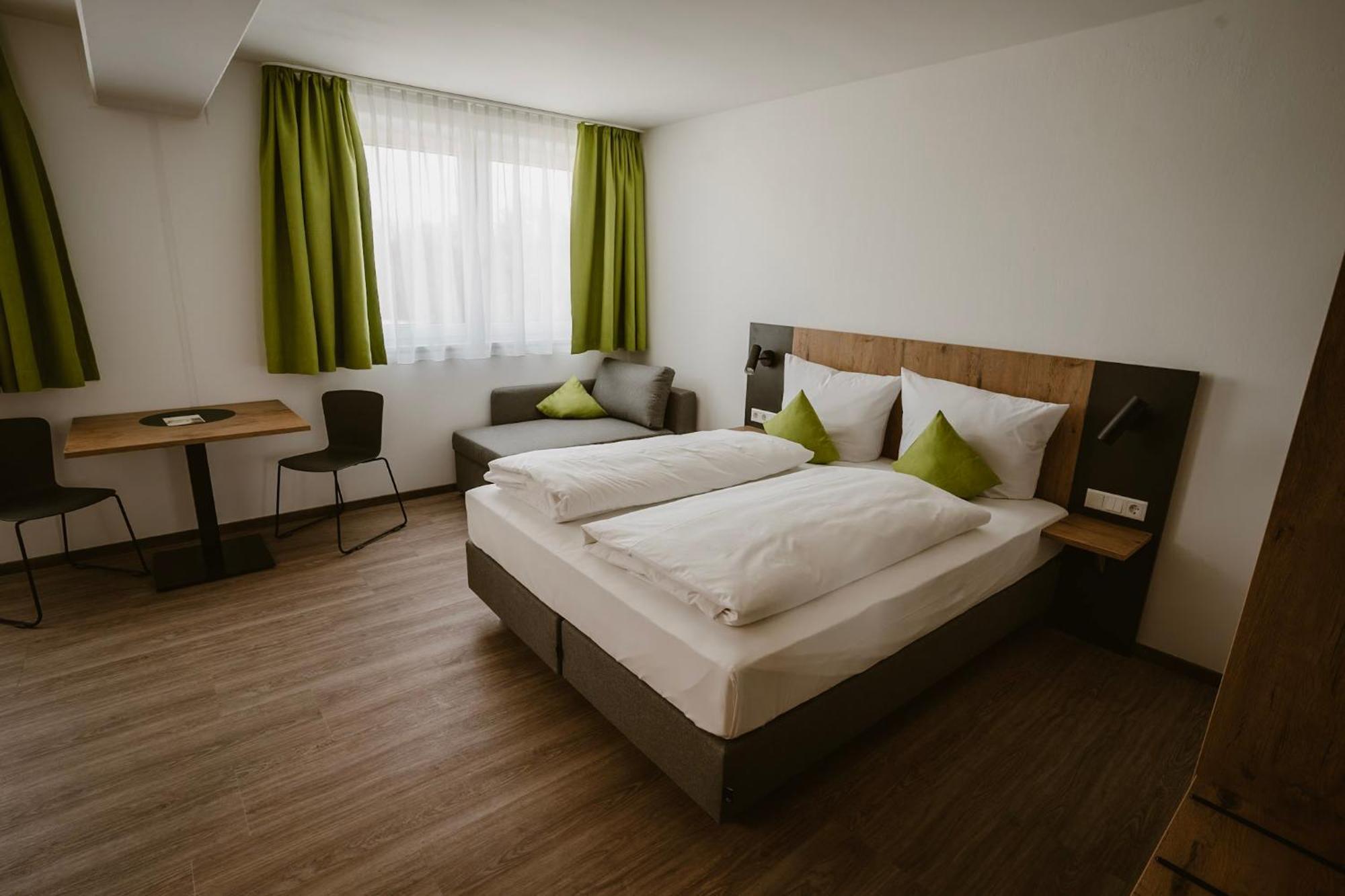 Motel Sleep Inn Toging am Inn Dış mekan fotoğraf